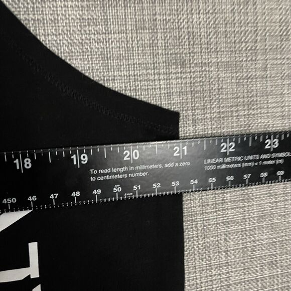 IVY PARK Tank Top Womens Large Shadow Logo Black White Oversized Shirt Deadstock - Picture 6 of 10